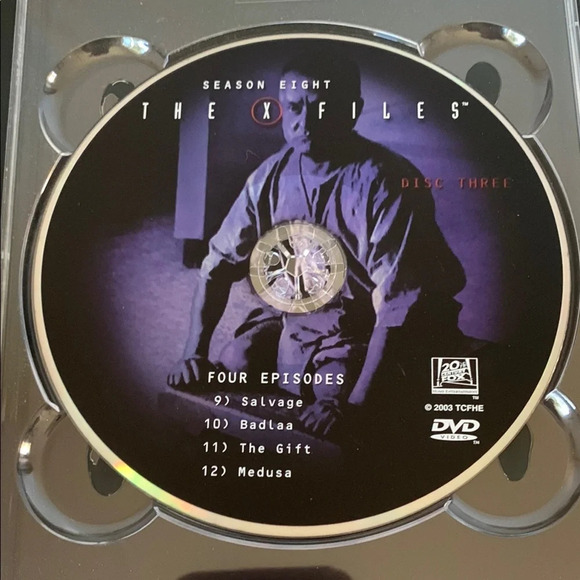 The X-Files Complete Season 8 DVD Collector's Edition Box Set TV Show Fan Bonus - Picture 5 of 8